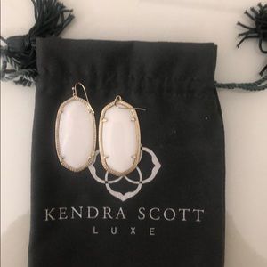 Kendra Scott Danielle white